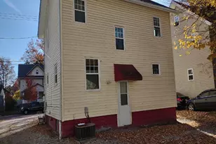 961 Lawton St, Akron, OH 44320 - Photo 2