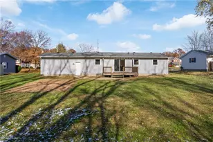 1111 Columbus Cir N, Ashland, OH 44805 - Photo 30