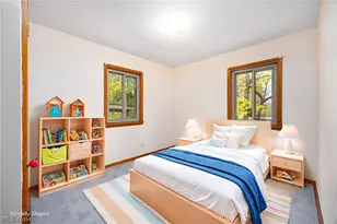 84 Pfeiffer Ave, Akron, OH 44312 - Photo 10