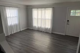 1719 E 300th St, Wickliffe, OH 44092 - Photo 6