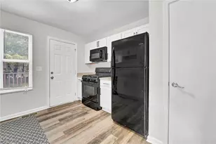 606 E 103rd St, Loveland, OH 44108 - Photo 6