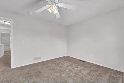 606 E 103rd Street, Loveland, OH 44108 - Photo 24