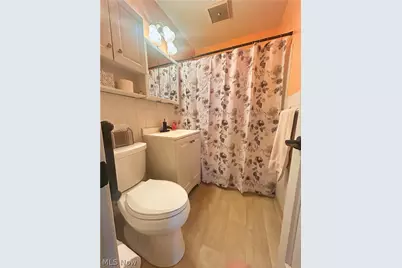 30408 Mildred, Willowick, OH 44095 - Photo 8