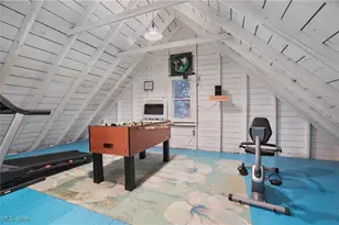 203 N Prospect Ave, Hartville, OH 44632 - Photo 26