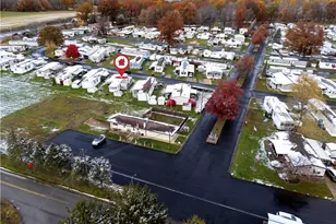 18592 Edwards, Doylestown, OH 44230 - Photo 2