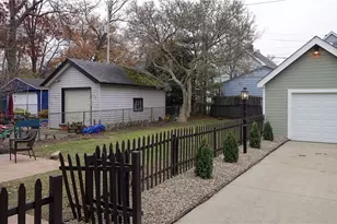 13433 Harlon Ave, Oakwood, OH 44107 - Photo 42
