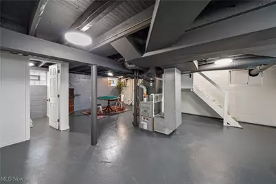 13433 Harlon Avenue, Oakwood, OH 44107 - Photo 38