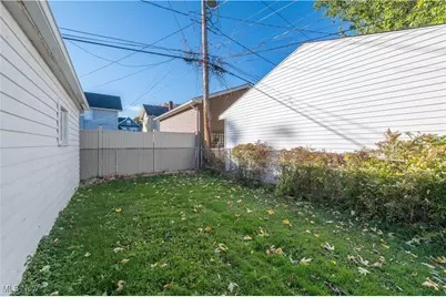 12959 Harlon Avenue, Oakwood, OH 44107 - Photo 22