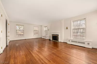 13410 Lake Avenue, Oakwood, OH 44107 - Photo 2