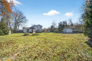 646 Dunny Ave, Sheffield Lake, OH 44054 - Photo 32