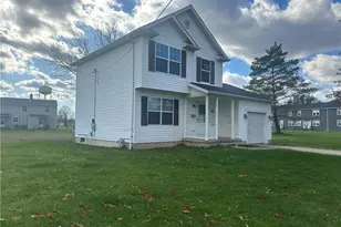 9598 Greenmeadow Rd, Windham, OH 44288 - Photo 2