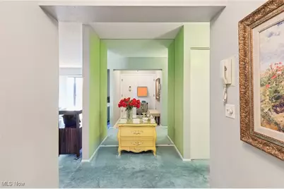 1006 Bunker Drive #204, Fairlawn, OH 44333 - Photo 12