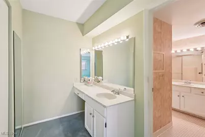 1006 Bunker Drive #204, Fairlawn, OH 44333 - Photo 26