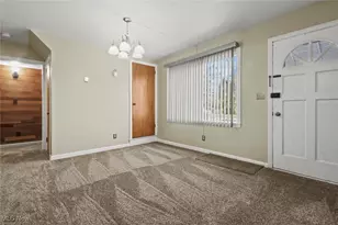 1553 Bancroft Ave, Youngstown, OH 44514 - Photo 12