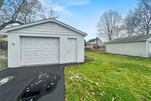 1553 Bancroft Ave, Youngstown, OH 44514 - Photo 4