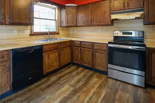 5783 Louisville St NE, Louisville, OH 44641 - Photo 14