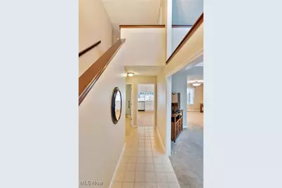 10397 W Cobblestone Lane, Twinsburg, OH 44087 - Photo 4