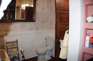 412 Church St, Spencer, WV 25276 - Photo 44