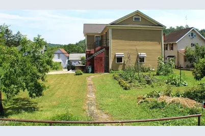 412 Church Street, Spencer, WV 25276 - Photo 6