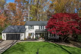 2385 Oakway St NW, North Canton, OH 44720 - Photo 2