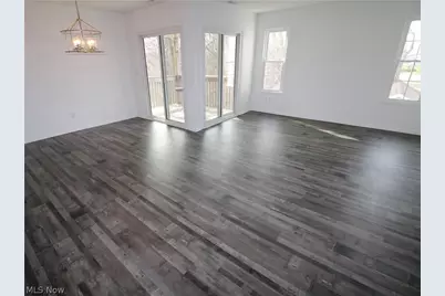 1201 W River Road N #B3, Elyria, OH 44035 - Photo 2