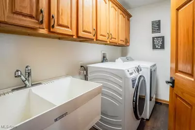 5700 Glena Street, Louisville, OH 44641 - Photo 34