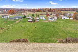 7939 Giddings Rd, Rootstown, OH 44272 - Photo 40