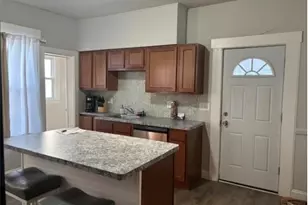 1964 E 120th St, Loveland, OH 44106 - Photo 4