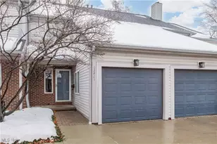 13411 Larchmere Blvd, Huber Heights, OH 44120 - Photo 2