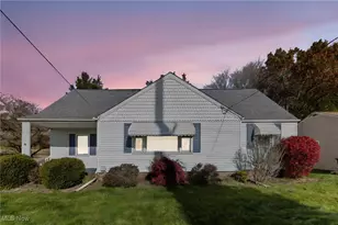 735 30th St NW, Canton, OH 44709 - Photo 1