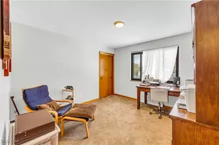 5835 Graydon Dr, Green Hills, OH 44131 - Photo 16