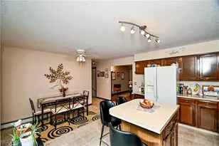 1392-1394 Koons Rd, North Canton, OH 44720 - Photo 4