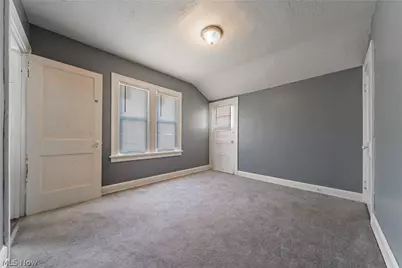 12705 Soika Avenue, Loveland, OH 44120 - Photo 8