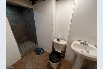 2573 San Pedro Drive, Youngstown, OH 44511 - Photo 10