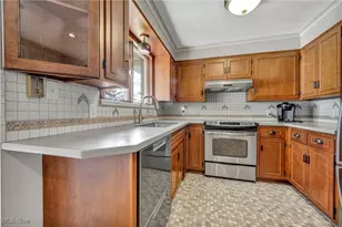 557 Ladyne Ave NW, Bolivar, OH 44612 - Photo 8