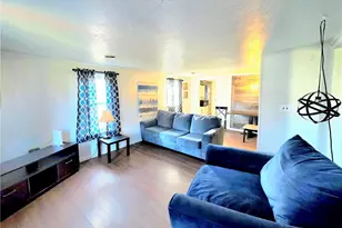 1374 Nichols Ave, Lorain, OH 44053 - Photo 8