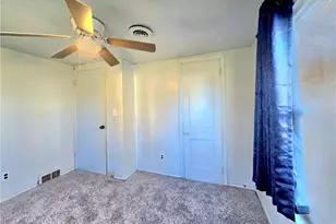 1374 Nichols Ave, Lorain, OH 44053 - Photo 20