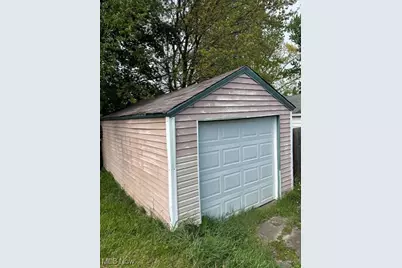 734 Cambridge Avenue, Youngstown, OH 44502 - Photo 8