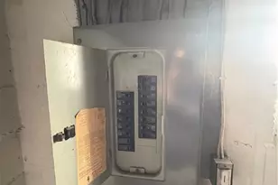 2462 Edwin Ave, Akron, OH 44314 - Photo 12