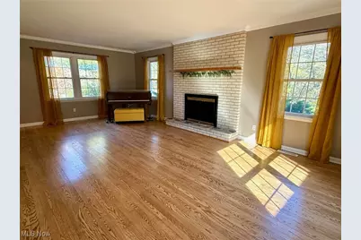 120 Woodcrest Dr, Marietta, OH 45750 - Photo 4