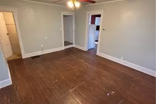 731 S Lawn Ave, Coshocton, OH 43812 - Photo 4