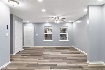 10313 Mount Auburn Avenue, Loveland, OH 44104 - Photo 6