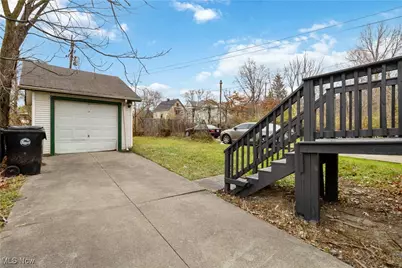 10313 Mount Auburn Avenue, Loveland, OH 44104 - Photo 30