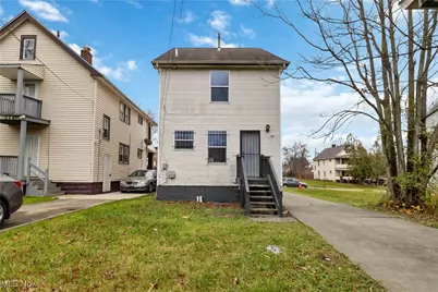 10313 Mount Auburn Avenue, Loveland, OH 44104 - Photo 32