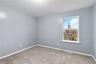 10313 Mt Auburn Ave, Loveland, OH 44104 - Photo 18