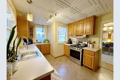 14931 Lakewood Heights Boulevard, Oakwood, OH 44107 - Photo 8