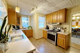 14931 Lakewood Heights Blvd, Oakwood, OH 44107 - Photo 8