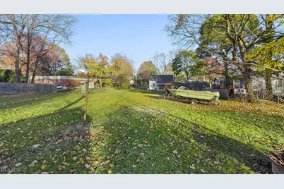 406 S Cleveland Avenue, Mogadore, OH 44260 - Photo 38