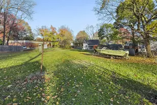 406 S Cleveland Ave, Mogadore, OH 44260 - Photo 38