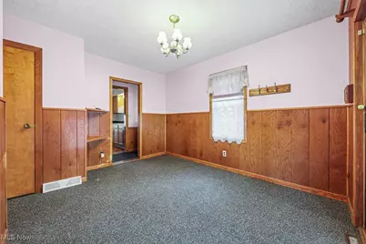 406 S Cleveland Avenue, Mogadore, OH 44260 - Photo 16